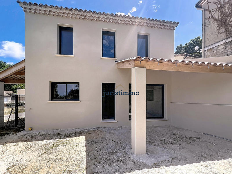 Villa - 83 m² - 4 pièces
