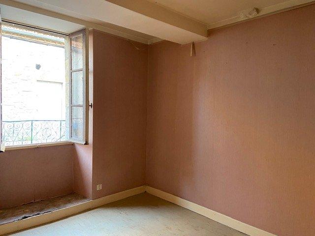 Maison en pierre - 91 m² - 5 pièces