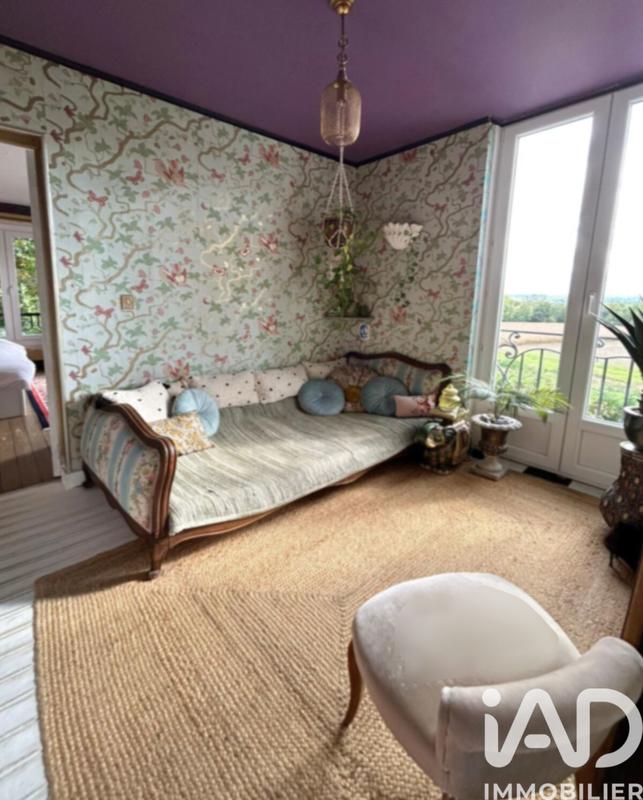 Maison - 230 m² - 8 pièces