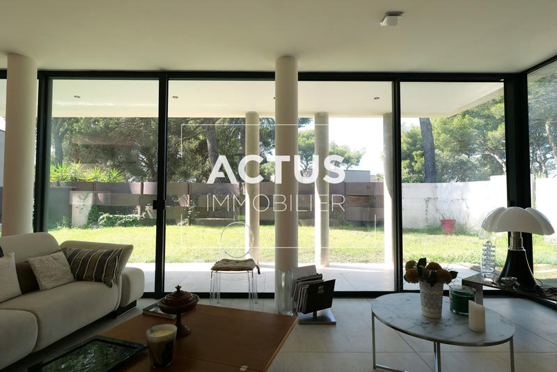 Maison - 122 m² - 5 pièces