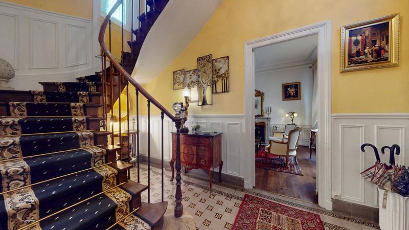 Maison - 140 m² - 6 pièces