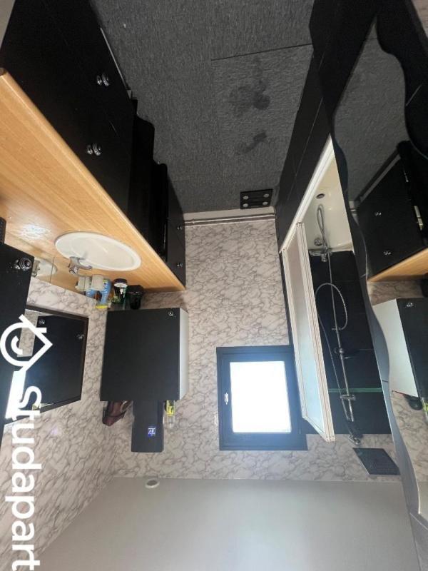 Chambre - 9 m² - 1 pièce