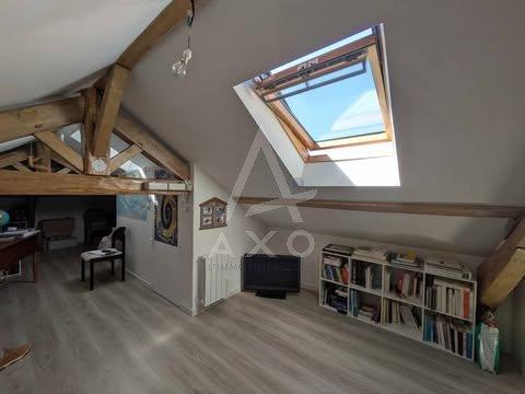 Maison de maîtres - 280 m² - 8 pièces