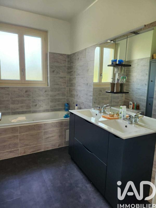 Maison - 147 m² - 6 pièces