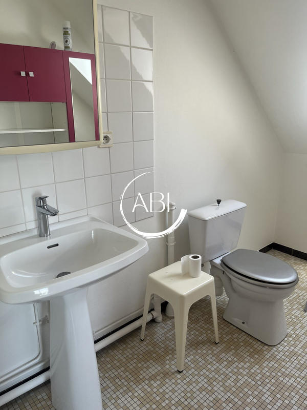 Appartement - 90 m² - 4 pièces