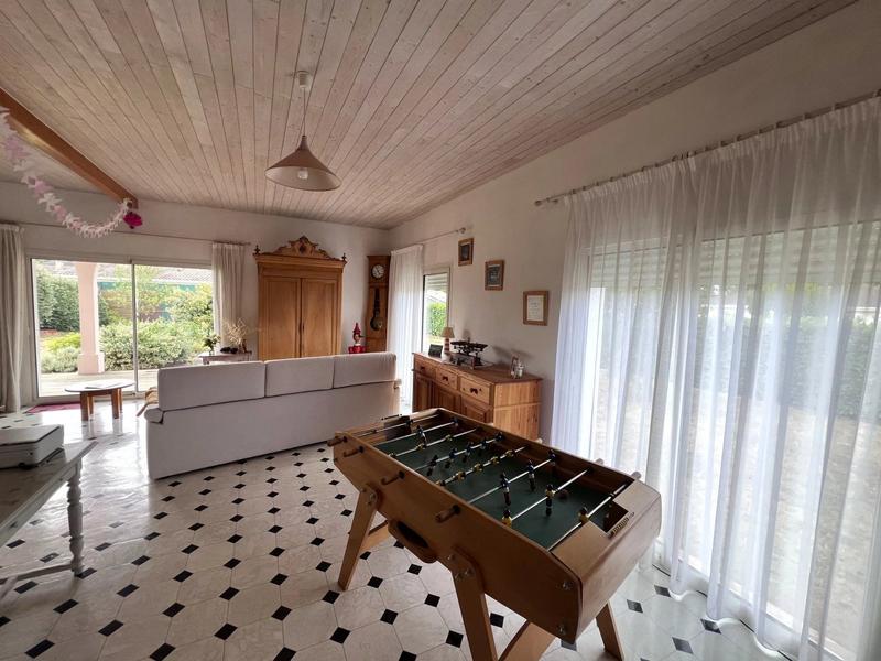 Maison - 137 m² - 5 pièces