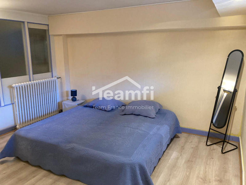 Maison - 180 m² - 5 pièces