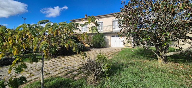 Maison - 161 m² - 5 pièces