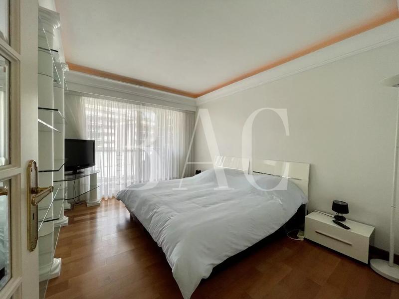 Appartement - 72 m² - 2 pièces