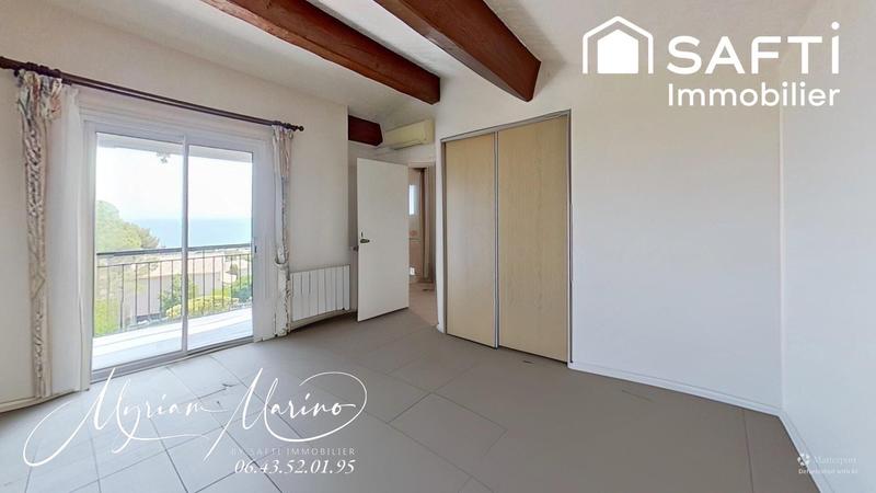 Villa - 151 m² - 6 pièces
