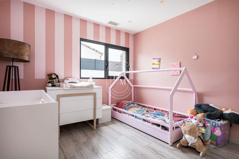 Villa - 169 m² - 5 pièces