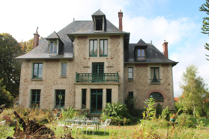 Demeure - 544 m² - 13 pièces