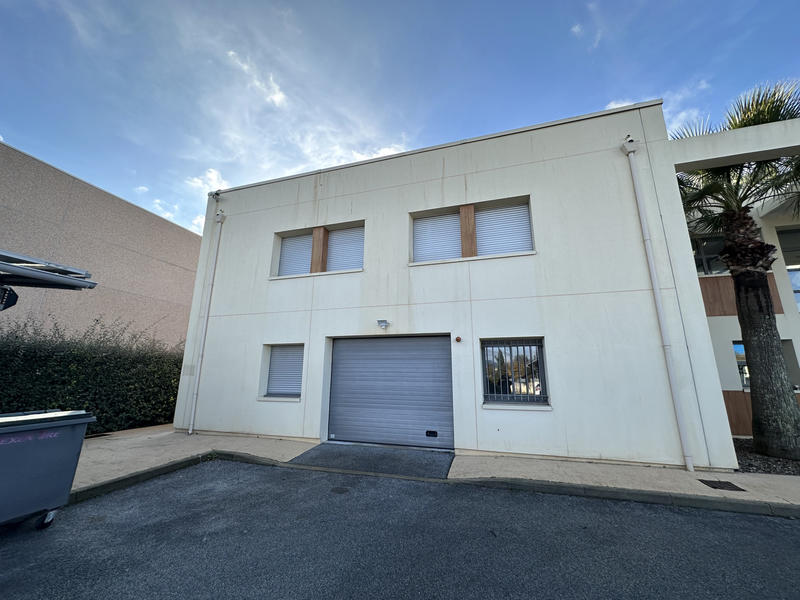 Local commercial - 385 m²