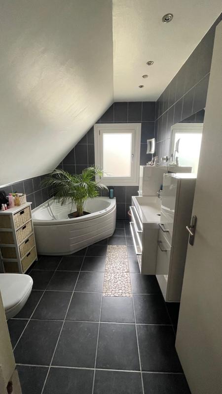 Maison - 108 m² - 6 pièces