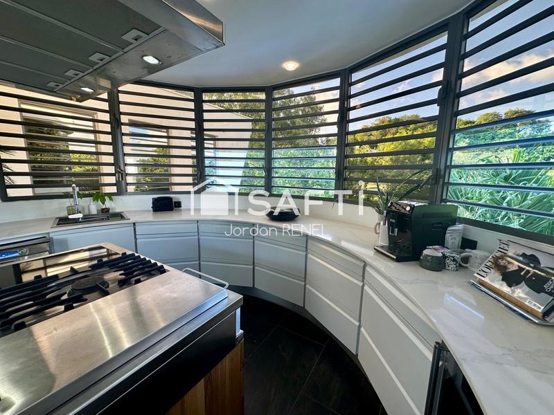 Maison - 125 m² - 4 pièces