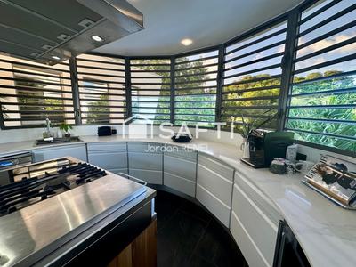 Maison - 125 m² - 4 pièces