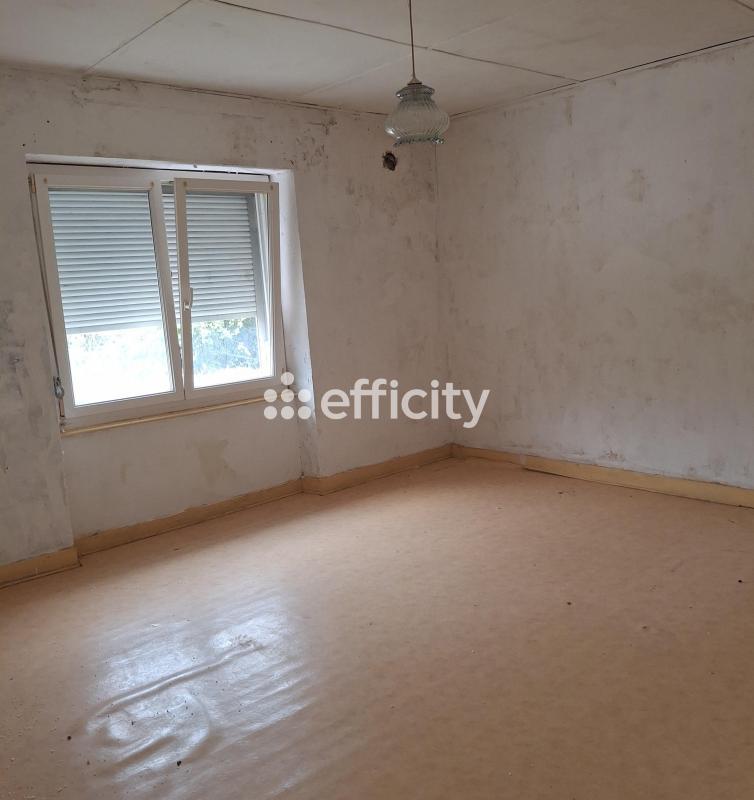 Maison - 145 m² - 8 pièces