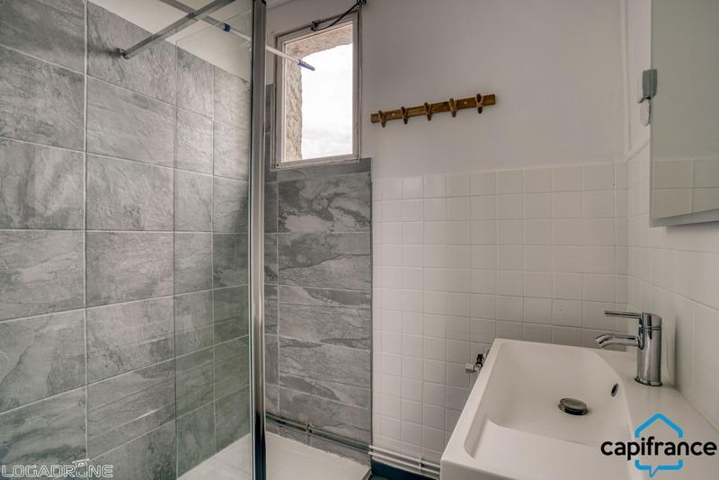 Maison - 190 m² - 9 pièces