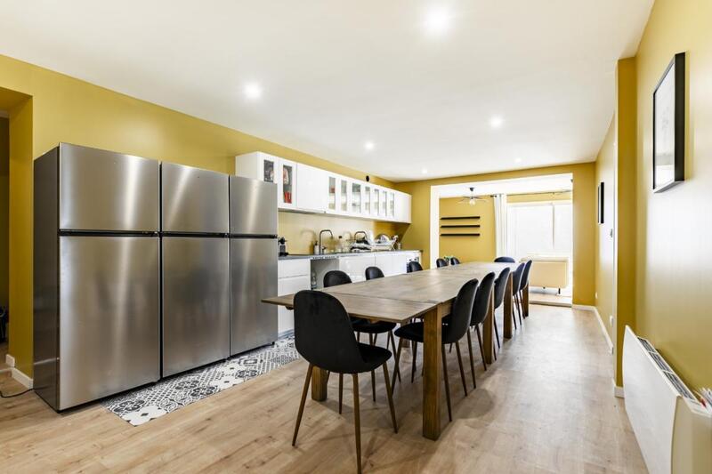 Chambre - 11 m² - 1 pièce