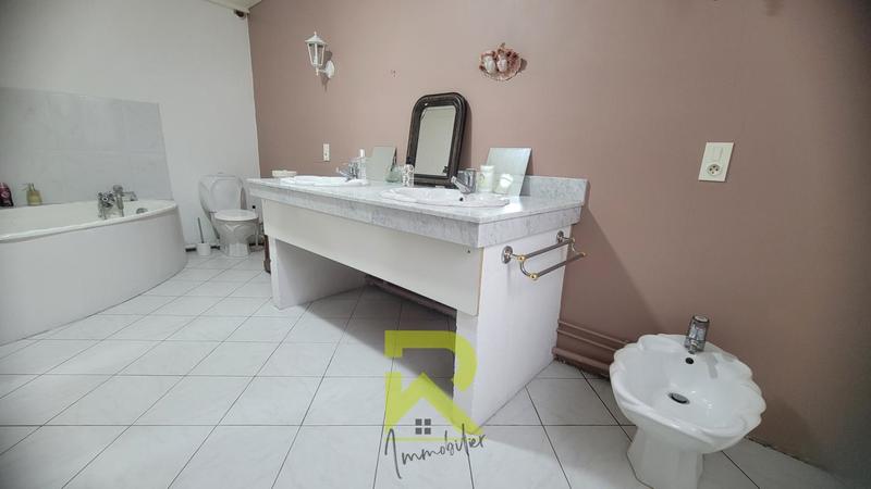 Maison de village - 194 m² - 8 pièces