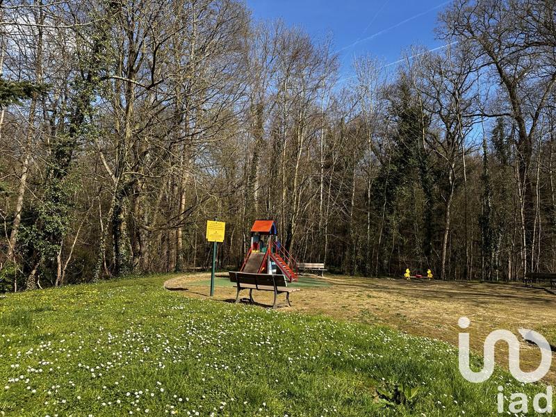 Appartement - 101 m² - 5 pièces