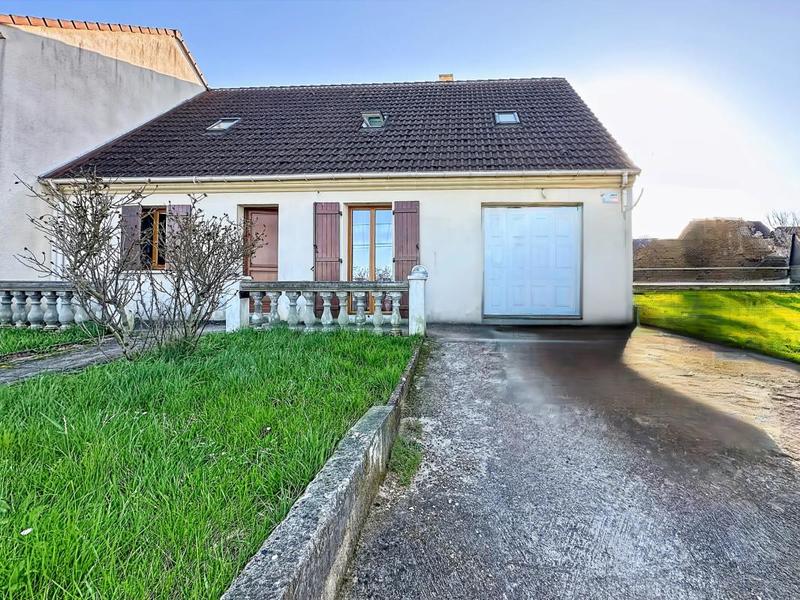 Maison - 141 m² - 6 pièces