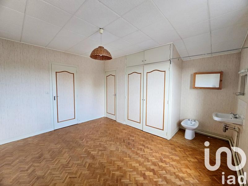 Maison - 143 m² - 6 pièces