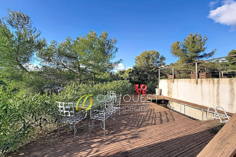 Appartement - 90 m² - 3 pièces