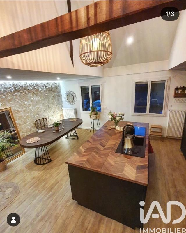 Maison - 105 m² - 5 pièces