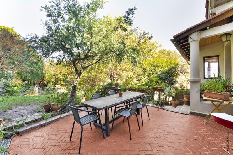 Maison - 245 m² - 6 pièces