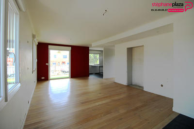 Maison - 123 m² - 5 pièces