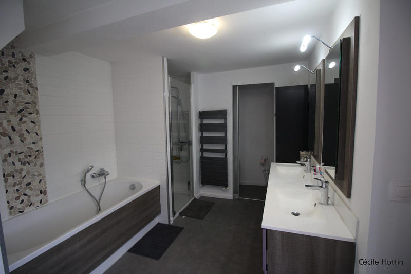 Maison - 160 m² - 7 pièces