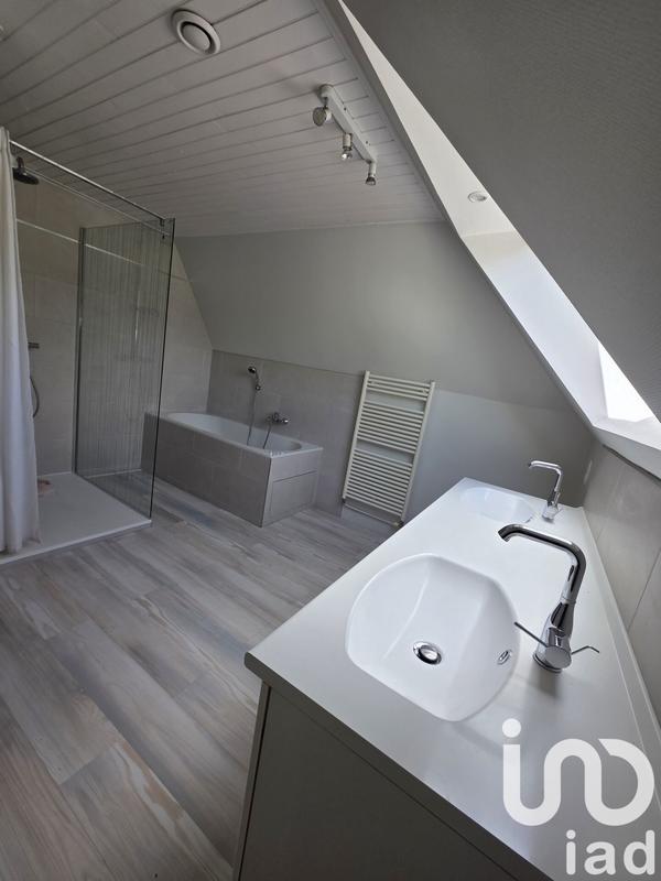 Maison - 152 m² - 6 pièces