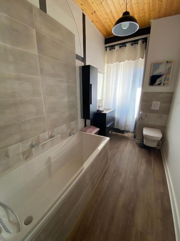 Maison - 127 m² - 5 pièces