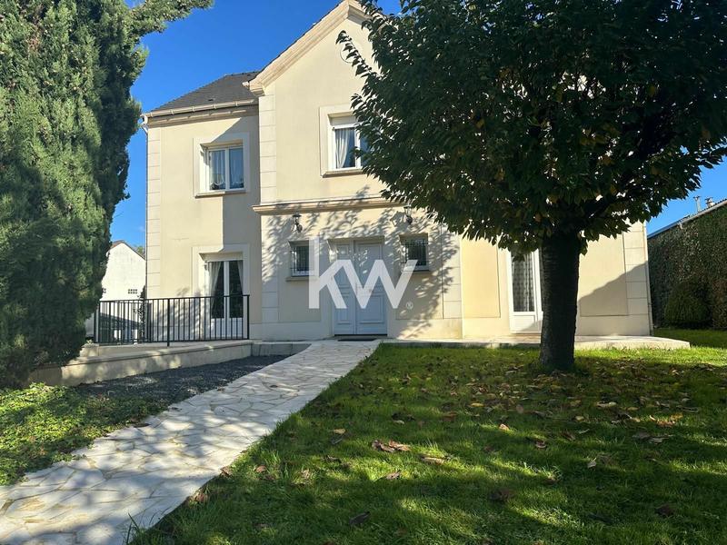 Maison - 278 m² - 6 pièces