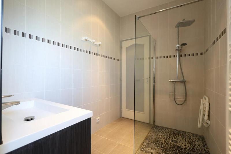 Propriété - 156 m² - 5 pièces