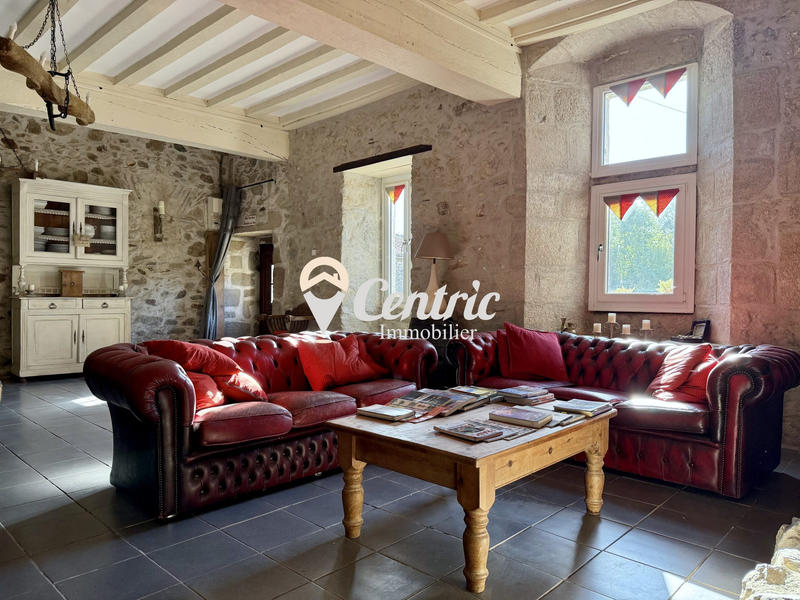 Ferme - 285 m² - 9 pièces