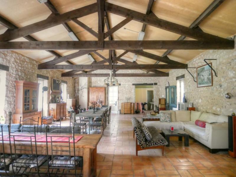 Local commercial - 750 m²