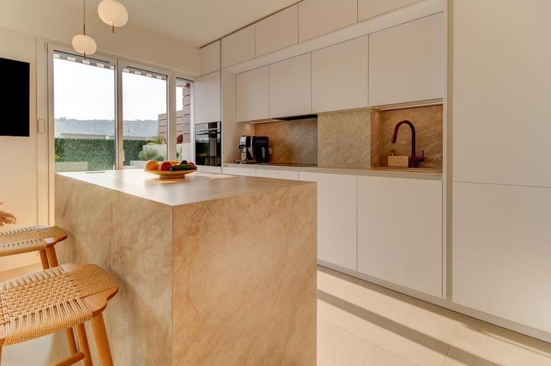 Appartement - 60 m² - 2 pièces