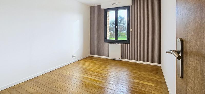 Maison - 122 m² - 6 pièces