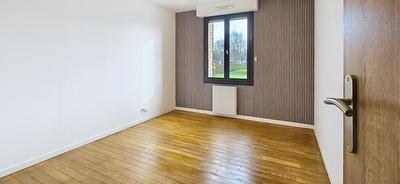 Maison - 122 m² - 6 pièces