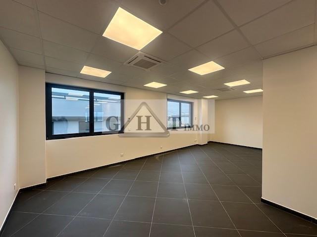Bureau - 140 m²