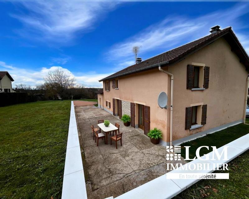 Maison - 121 m² - 4 pièces