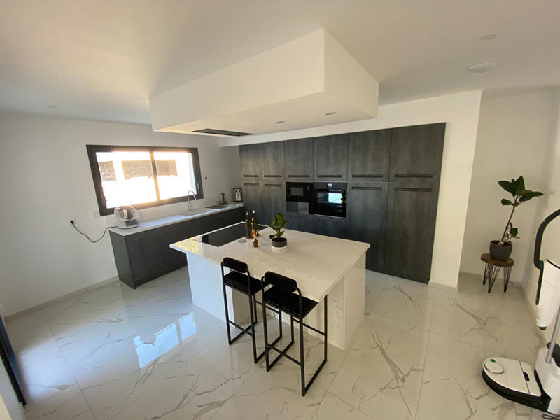 Maison - 195 m² - 5 pièces