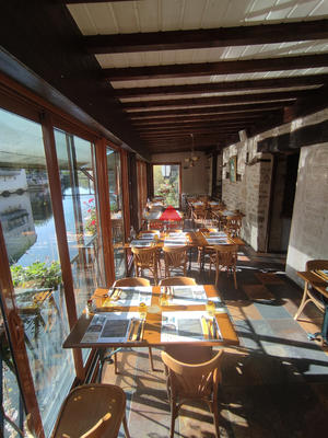 Fonds de commerce - Magasins - 200 m²