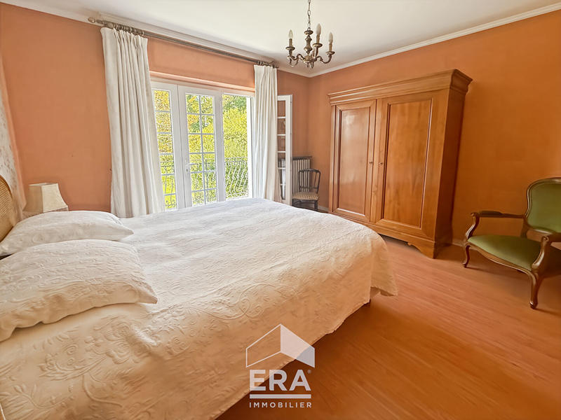 Maison - 152 m² - 7 pièces