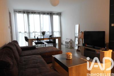 Appartement - 75 m² - 4 pièces