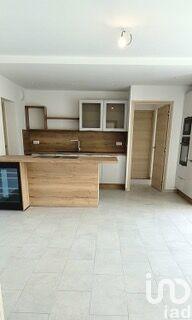 Appartement - 100 m² - 5 pièces