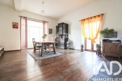 Maison - 177 m² - 6 pièces