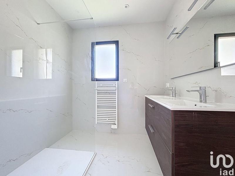 Maison - 135 m² - 6 pièces